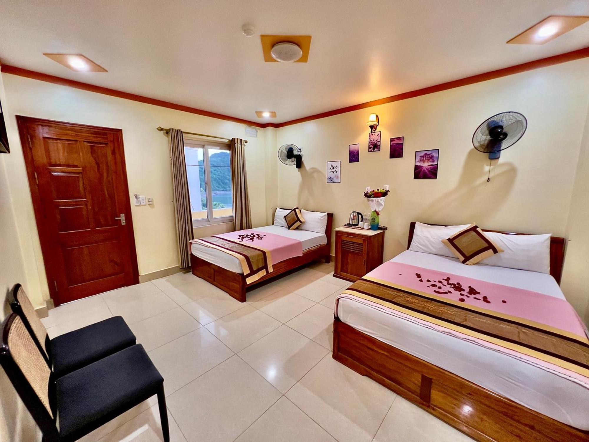 Manh Vuong Hotel Catba Dong Khe Sau Εξωτερικό φωτογραφία