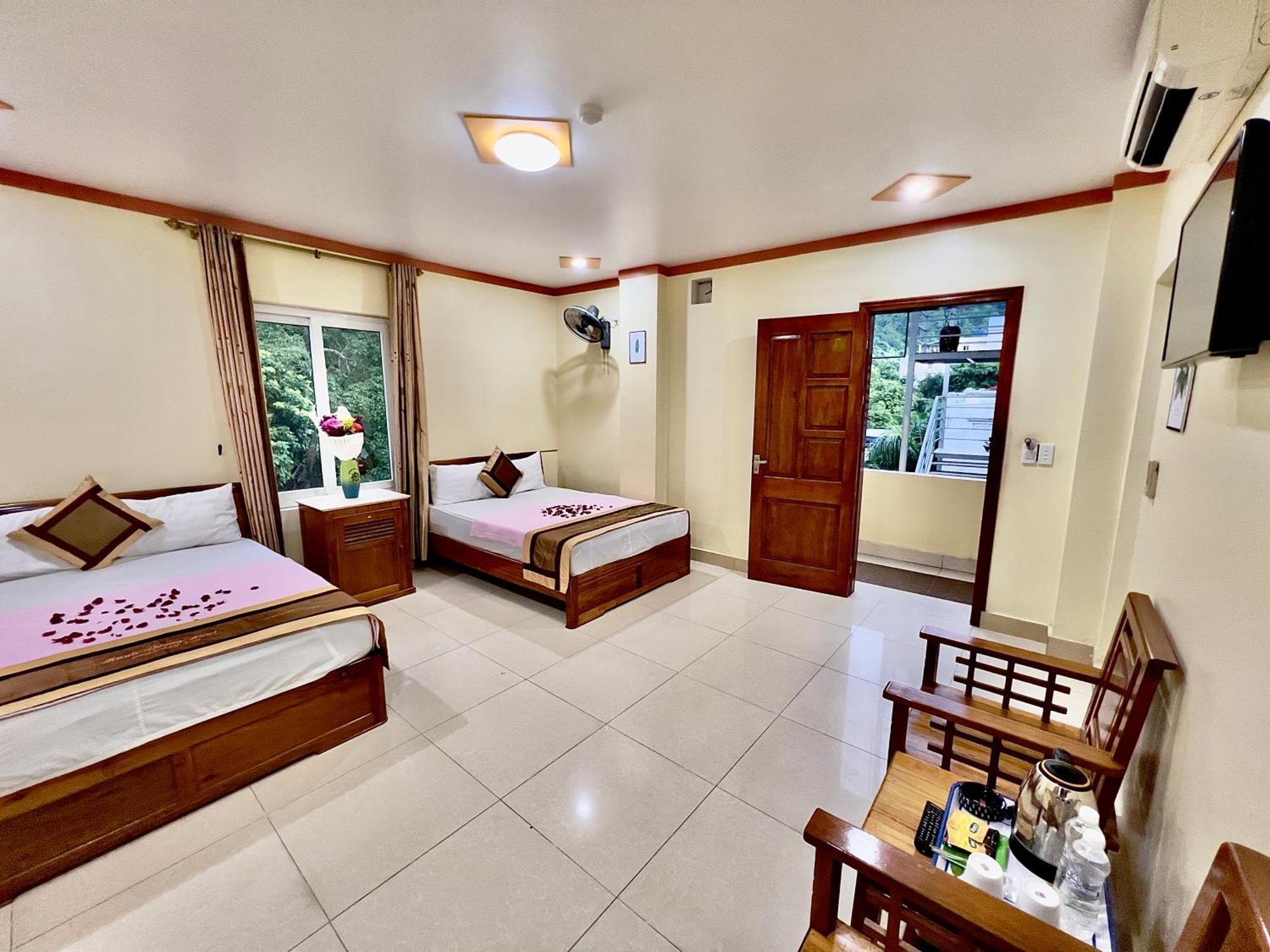 Manh Vuong Hotel Catba Dong Khe Sau Εξωτερικό φωτογραφία