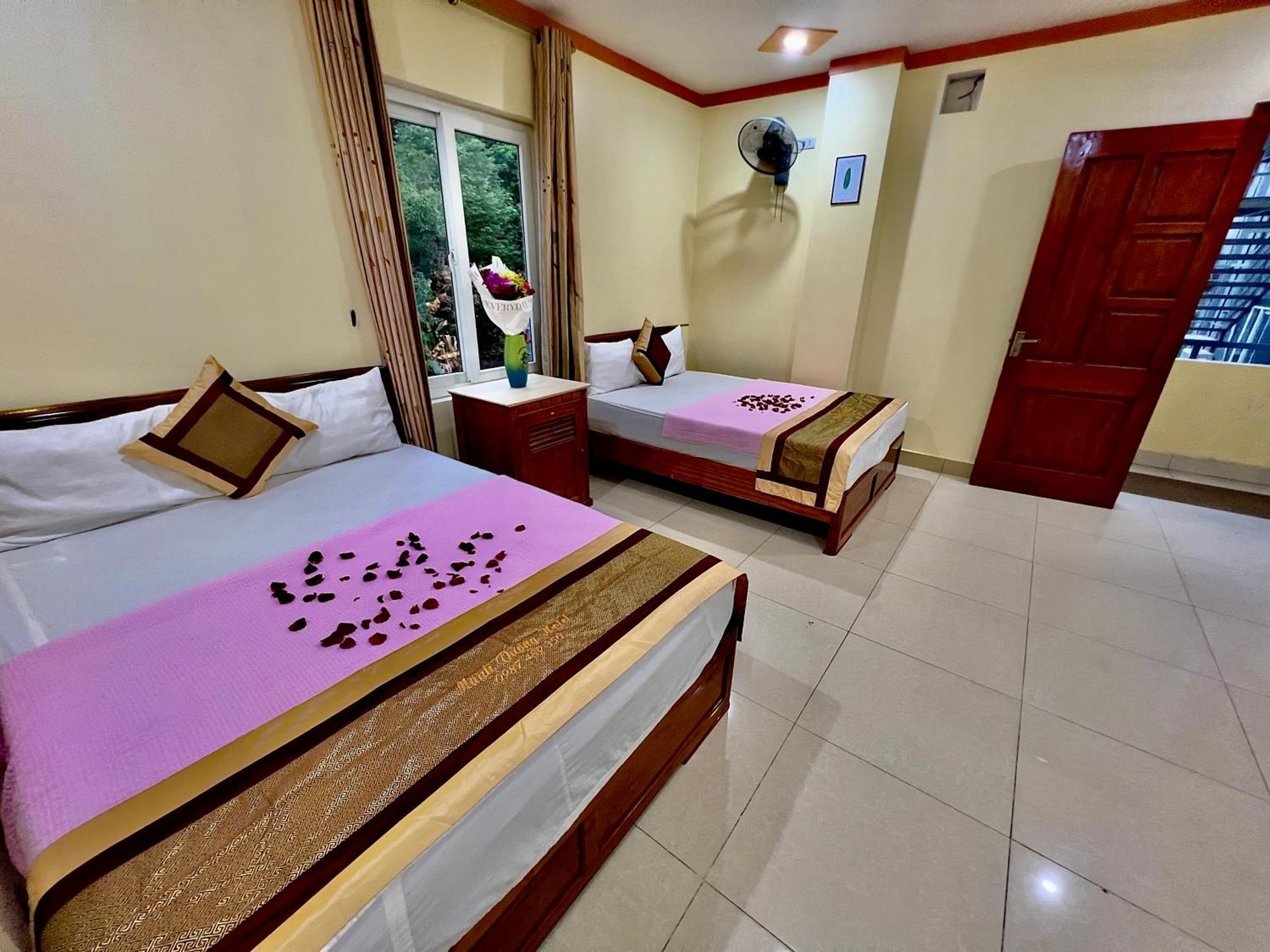 Manh Vuong Hotel Catba Dong Khe Sau Εξωτερικό φωτογραφία
