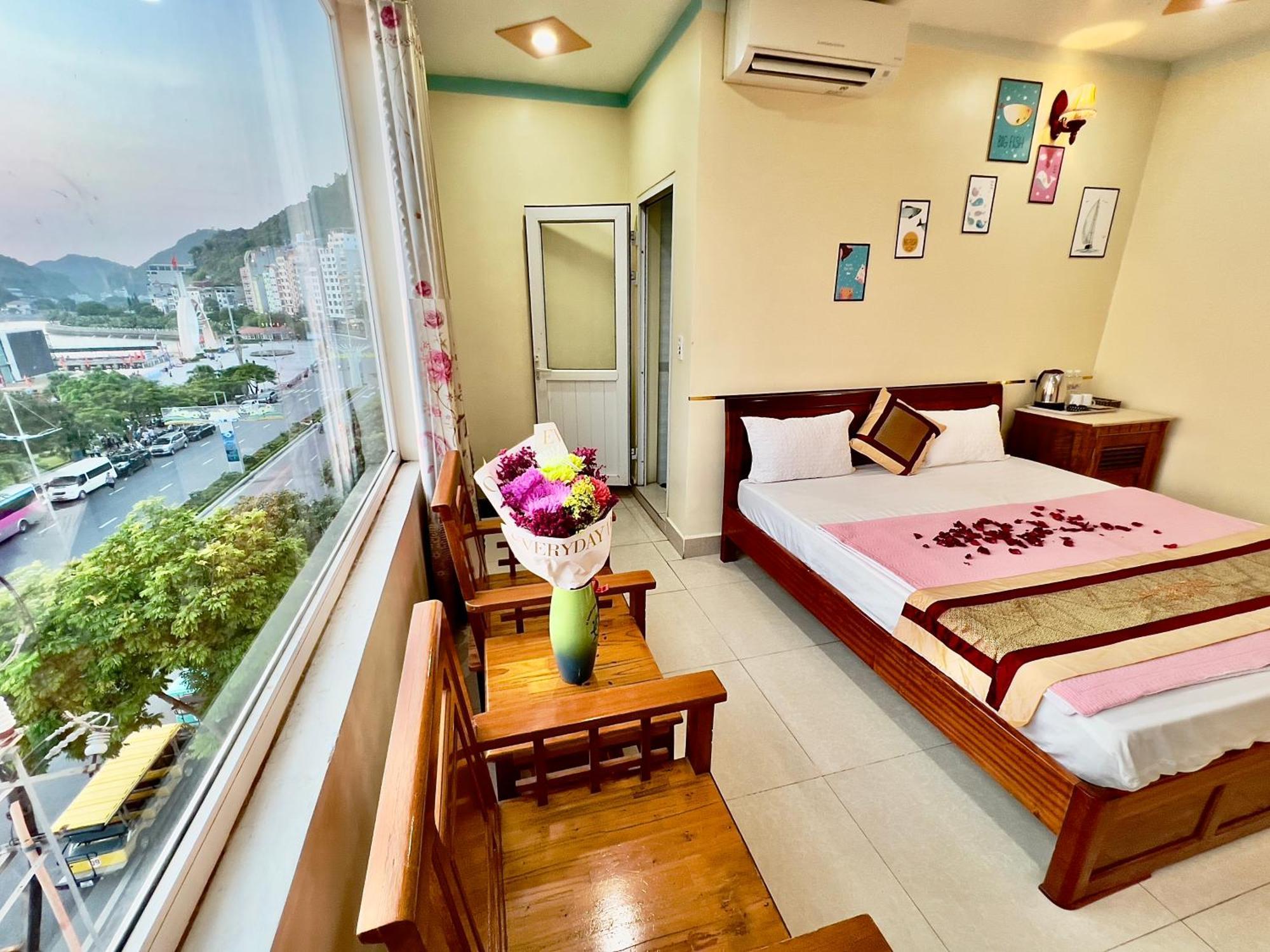 Manh Vuong Hotel Catba Dong Khe Sau Εξωτερικό φωτογραφία