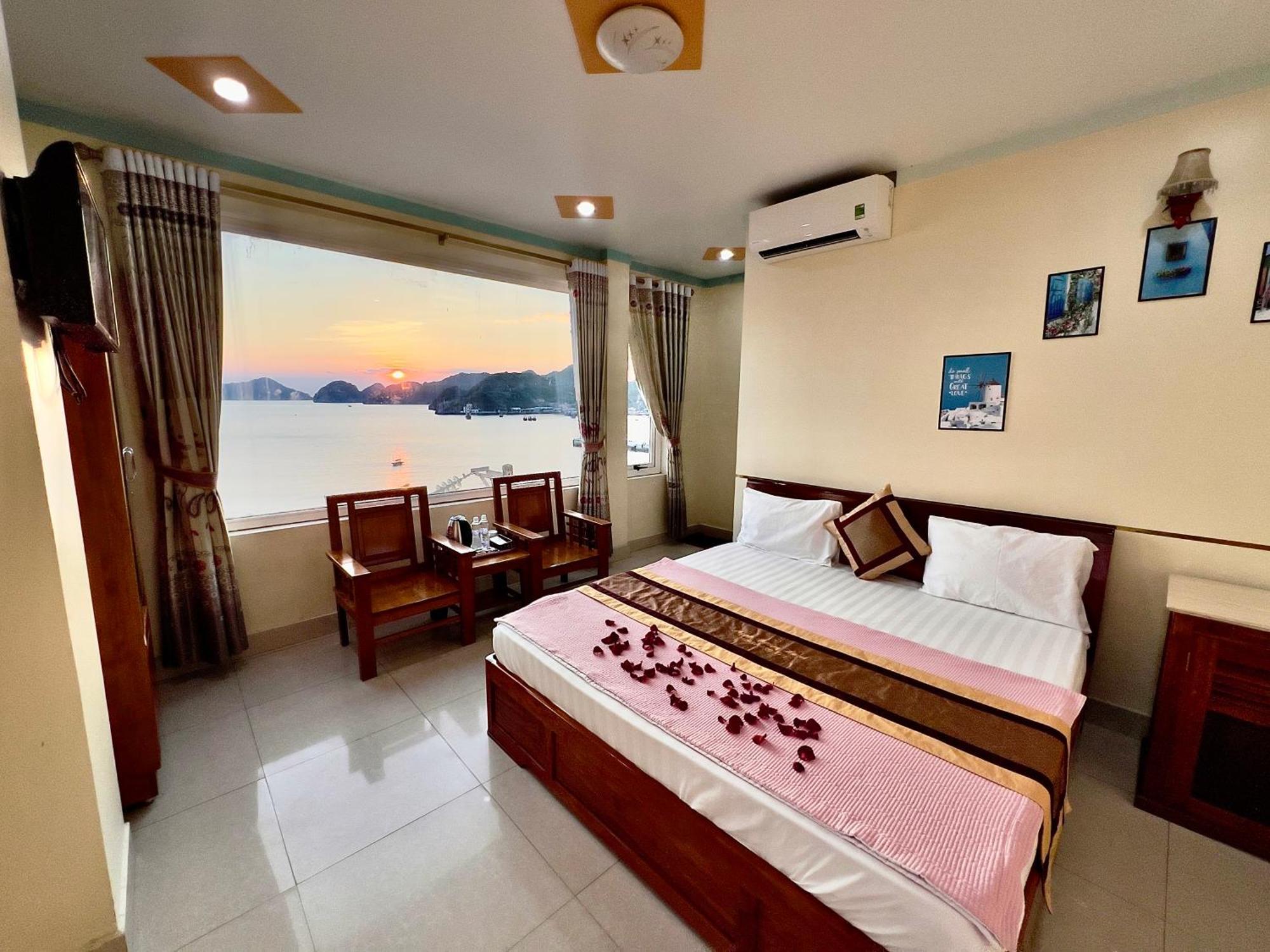 Manh Vuong Hotel Catba Dong Khe Sau Εξωτερικό φωτογραφία